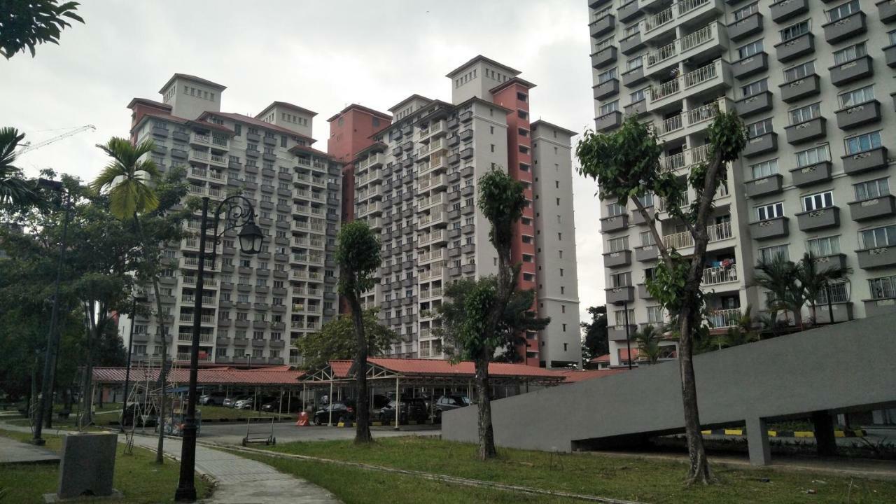 Apartment Next To Axiata Arena, Stadium Bukit Jalil Kuala Lumpur Zewnętrze zdjęcie